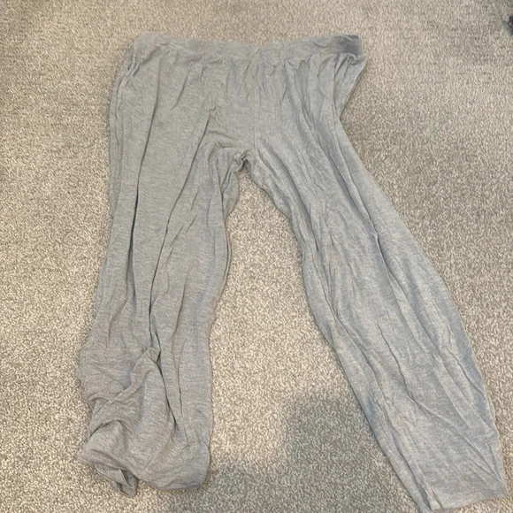 Kindred bravely breastfeeding lounge set - Picture 5 of 5